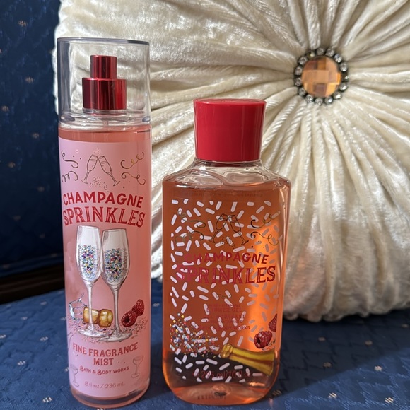 BATH & BODY WORKS SET. . . CHAMPAGNE SPRINKLES SCENT - Picture 2 of 6